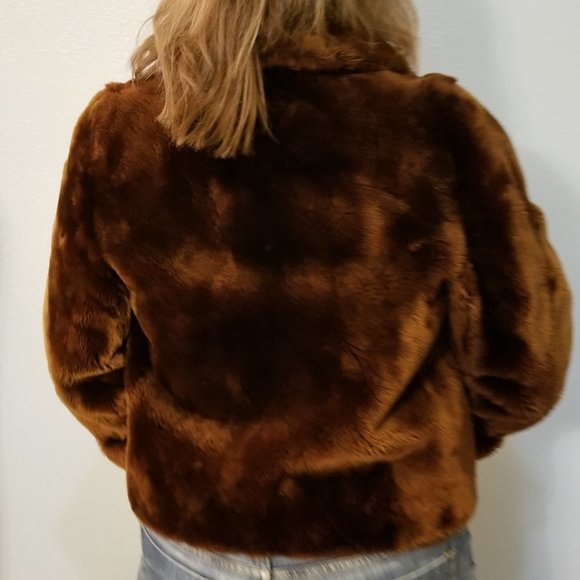 Vintage fur capelet with sleeves - Picture 4 of 9